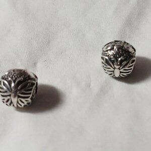 Pandora butterfly clips